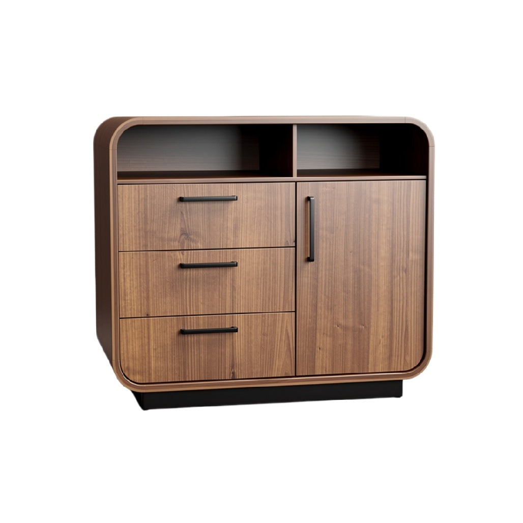 Moderne houten kast met afgeronde hoeken en zwarte handvaten